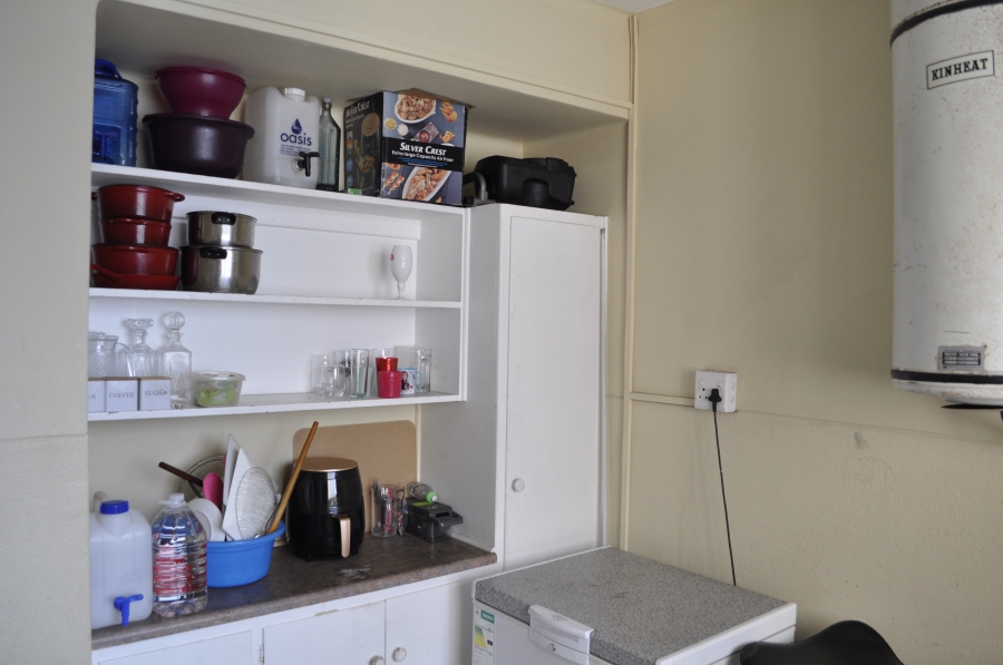 1 Bedroom Property for Sale in Port Elizabeth Central Eastern Cape